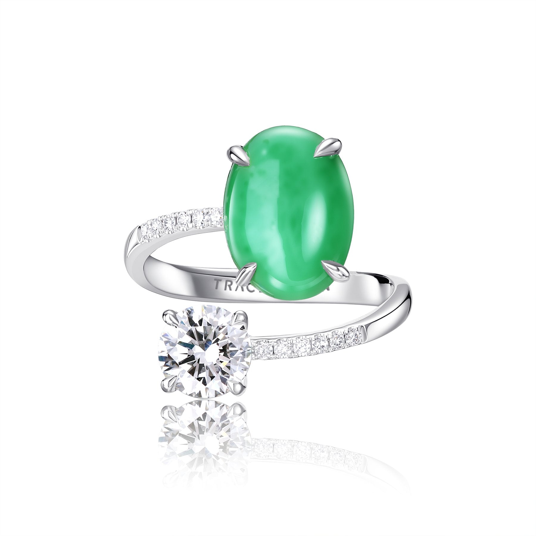 1克拉圓鑽蛋面綠翡交錯戒指