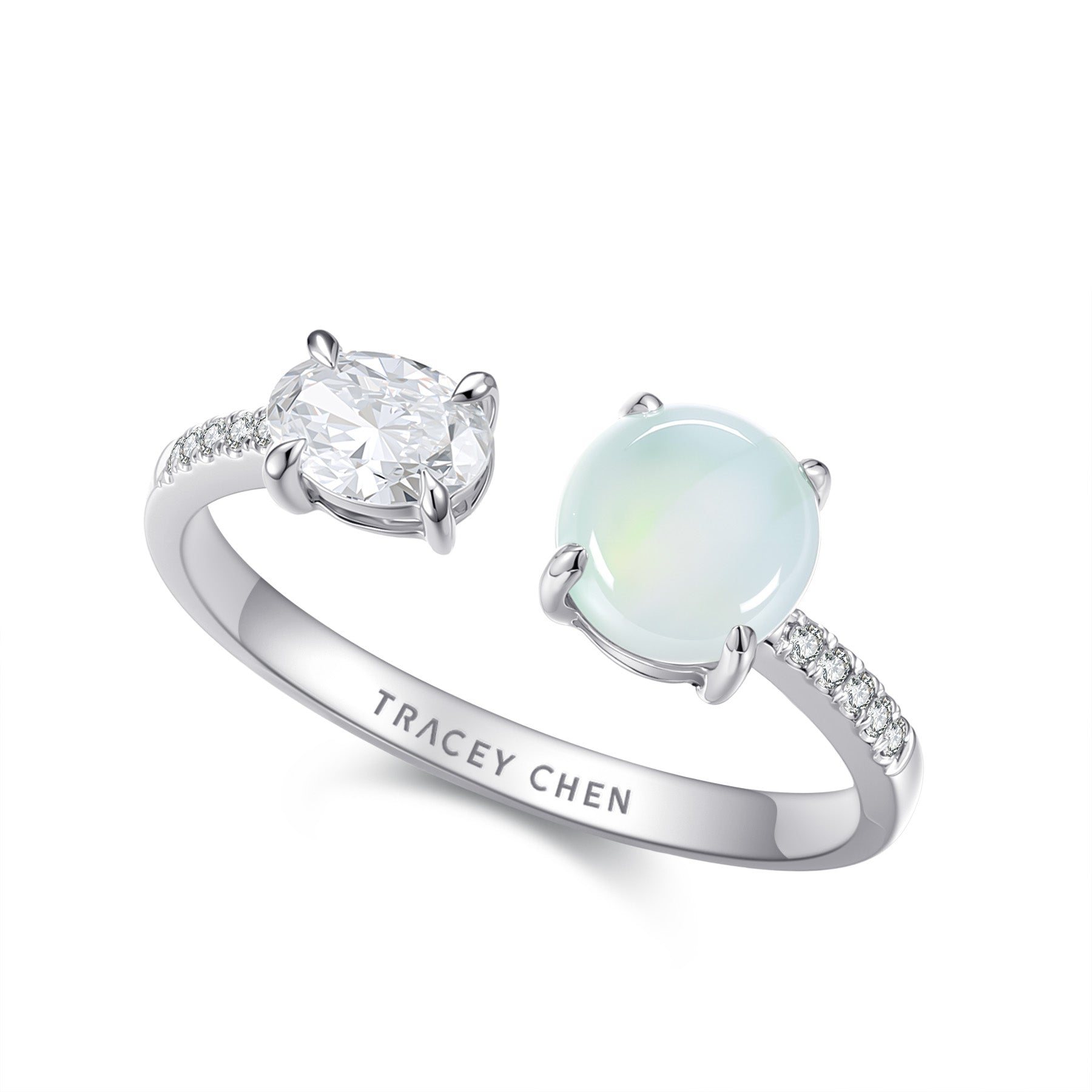 30分橢圓鑽淡綠翡小圓餅開口戒指